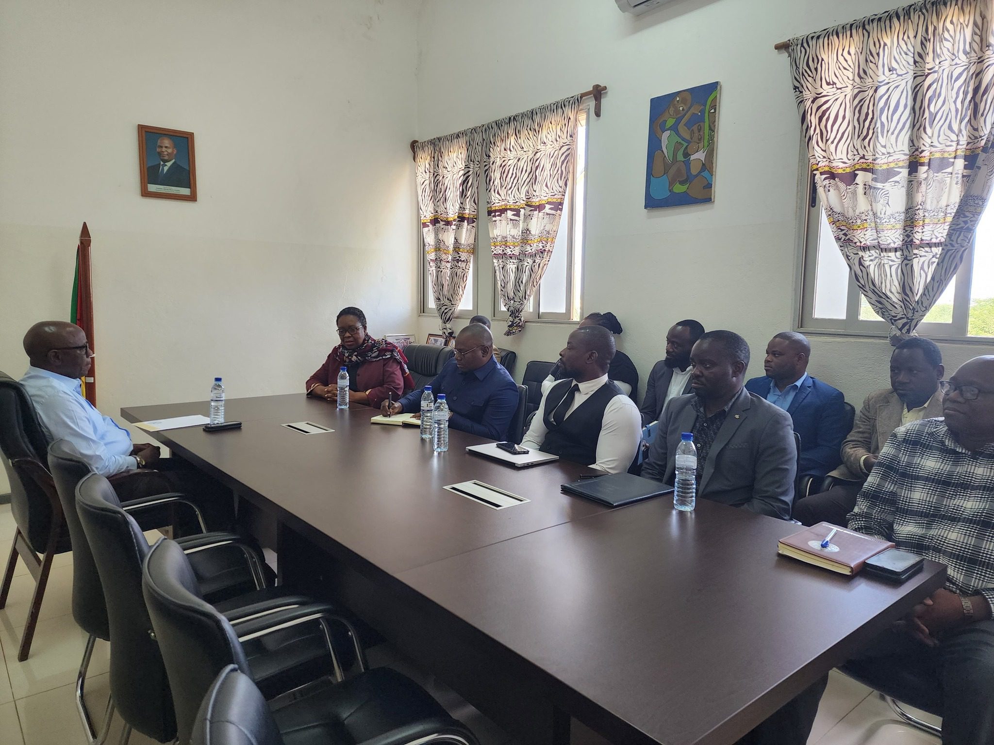 UniPúnguè prevê celebrar acordos com Universidades zimbabweanas