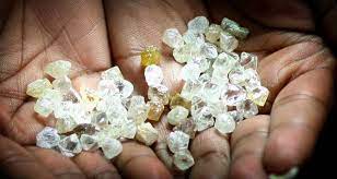 Niassa: SE agastado com mineradoras que exploram e exportam ilegalmente