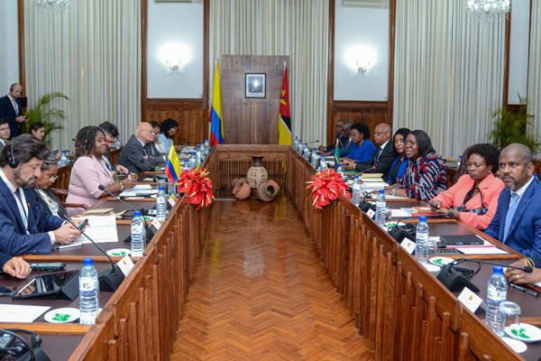 Moçambique e colômbia querem reforçar a cooperação bilateral