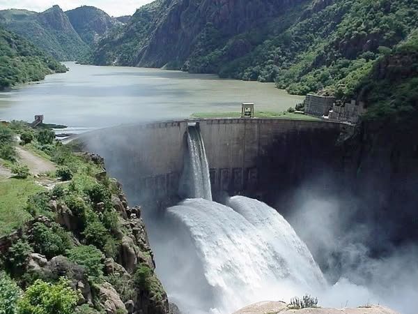  moçambique quer se tornar referência regional na produção de energia