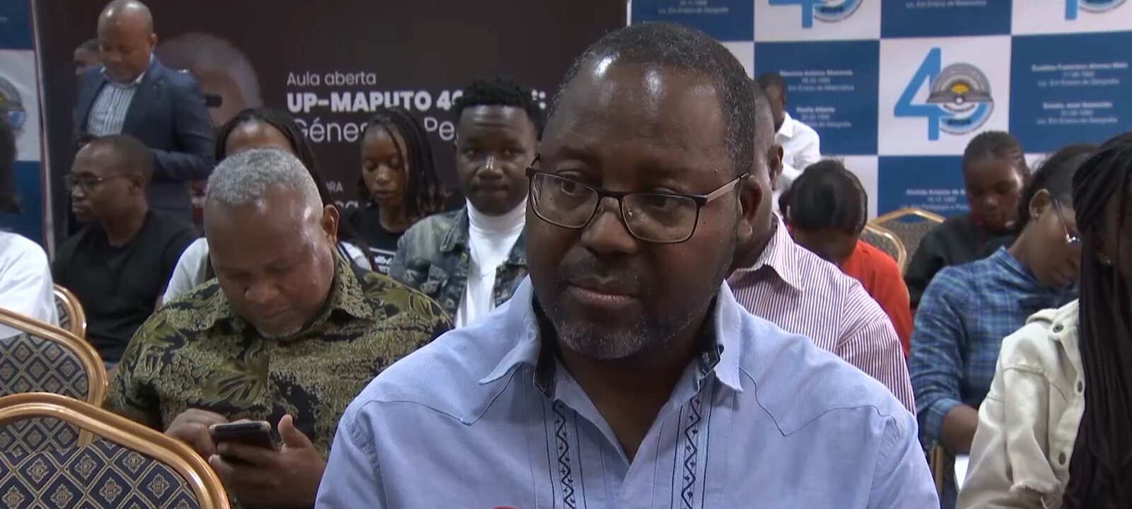 Elísio macamo desafia jovens a assumir o futuro de moçambique