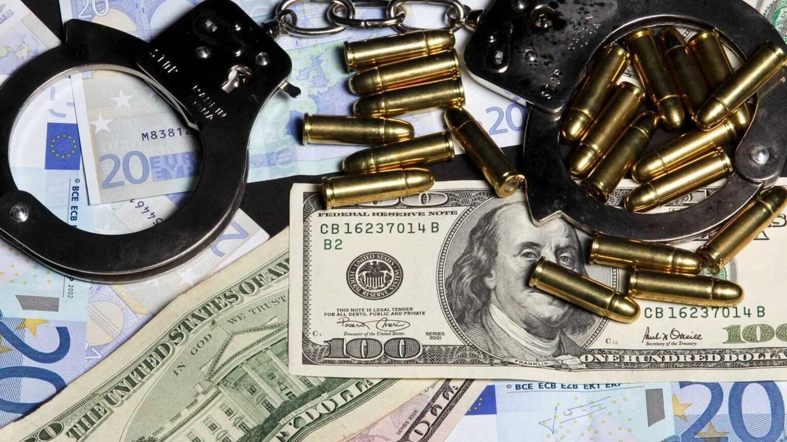 “há funcionários públicos envolvidos no financiamento ao terrorismo” – revela