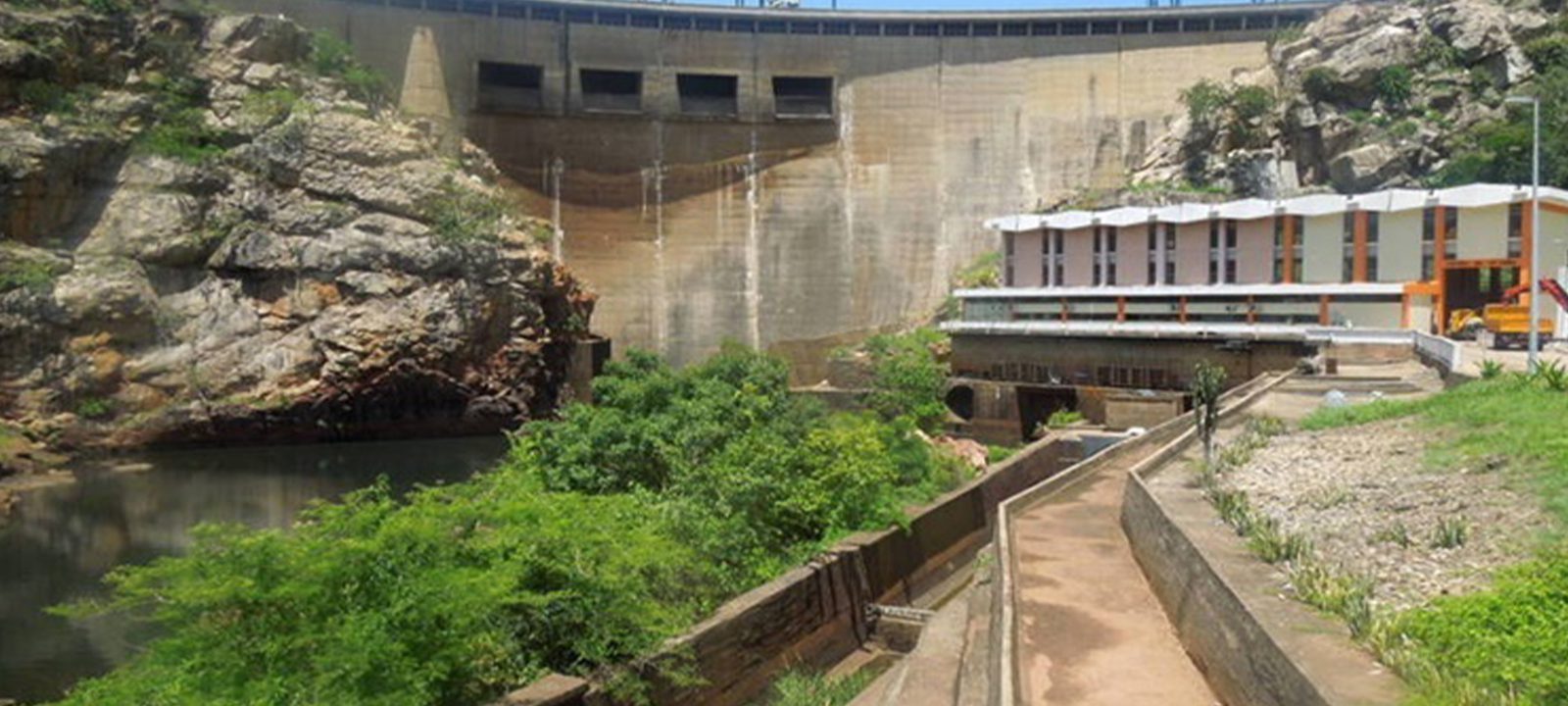 Manicaː poluição na barragem de chicamba causa redução de energia