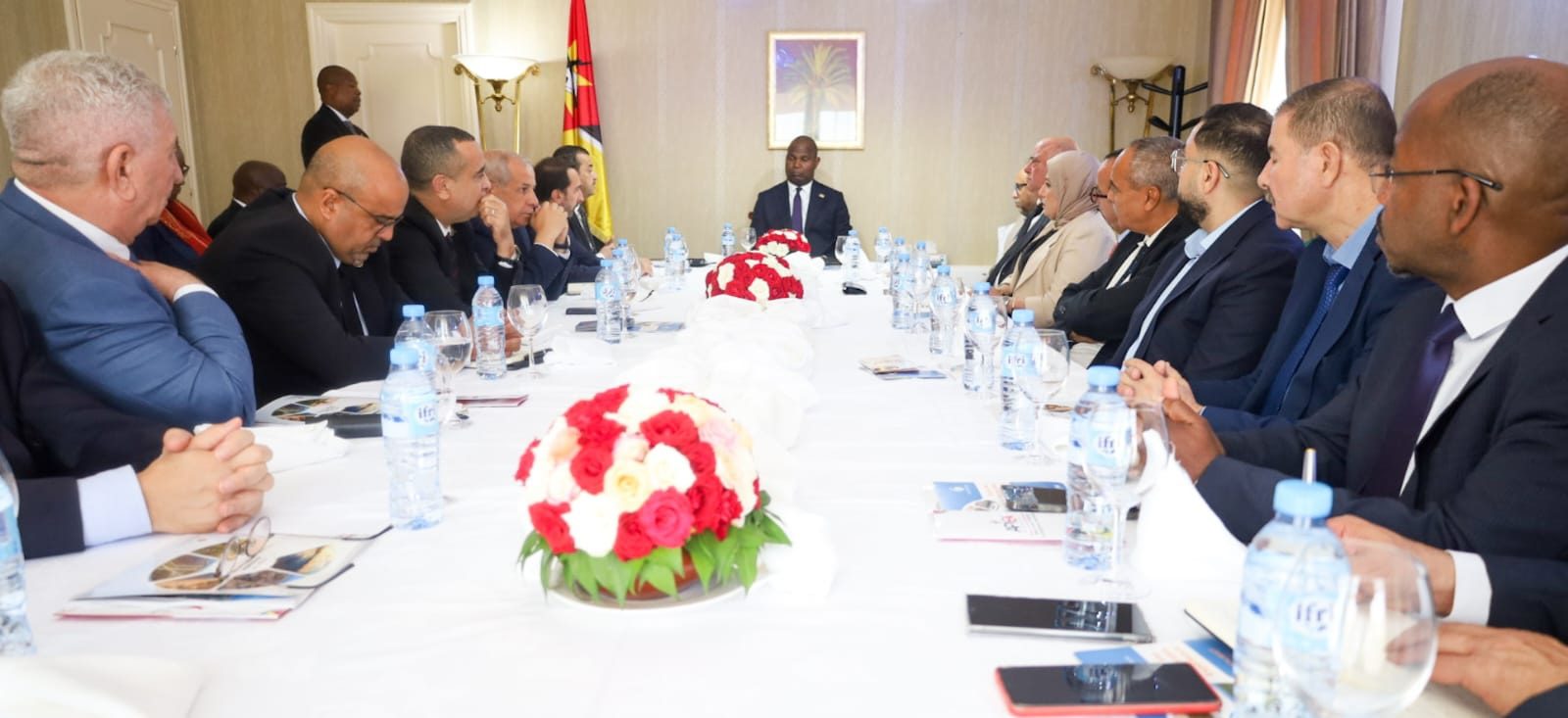 Pr convida empresários argelinos a investirem em moçambique
