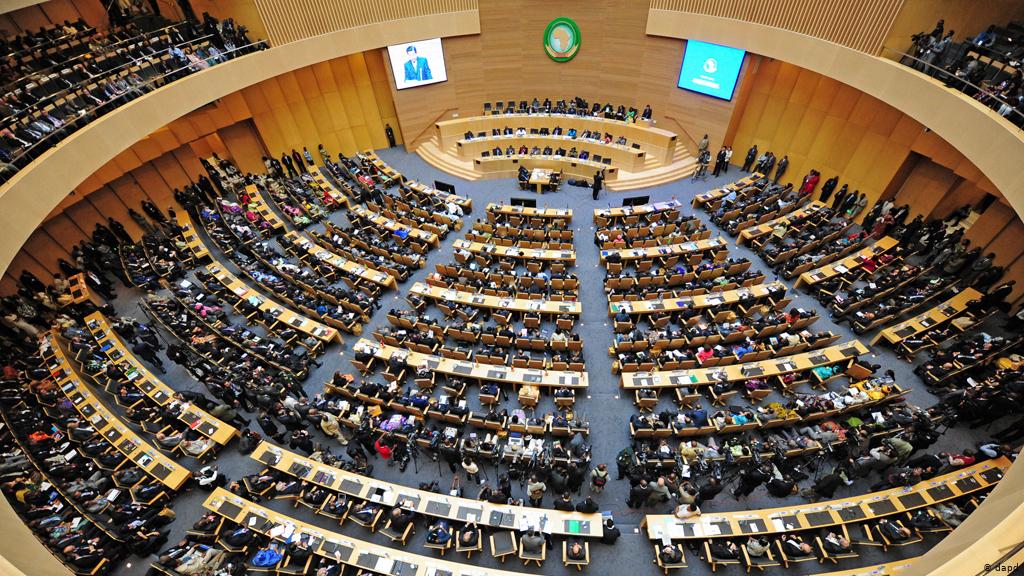 Parlamento pan africano debate sobre trajectória da inteligência artificial para
