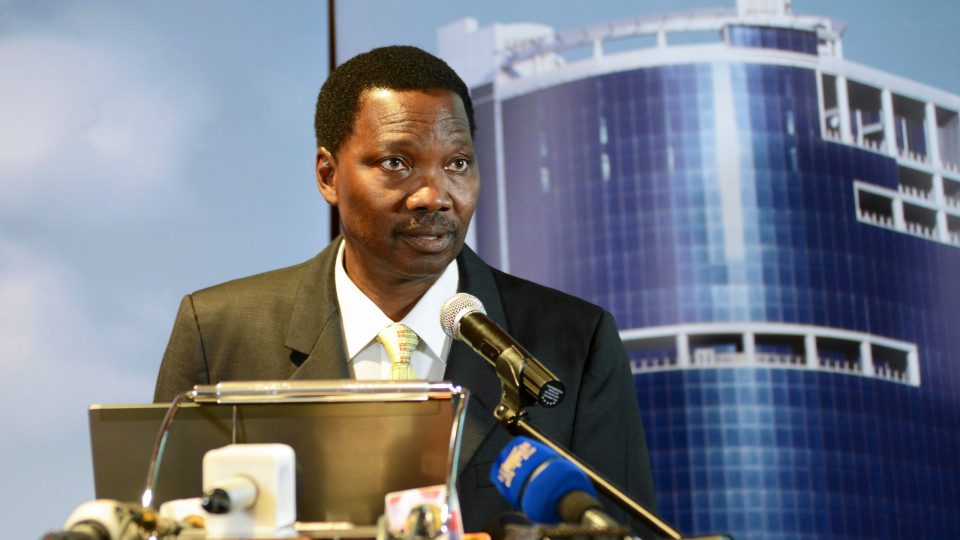 Pressão sobre endividamento interno continua a agravar se: banco de moçambique