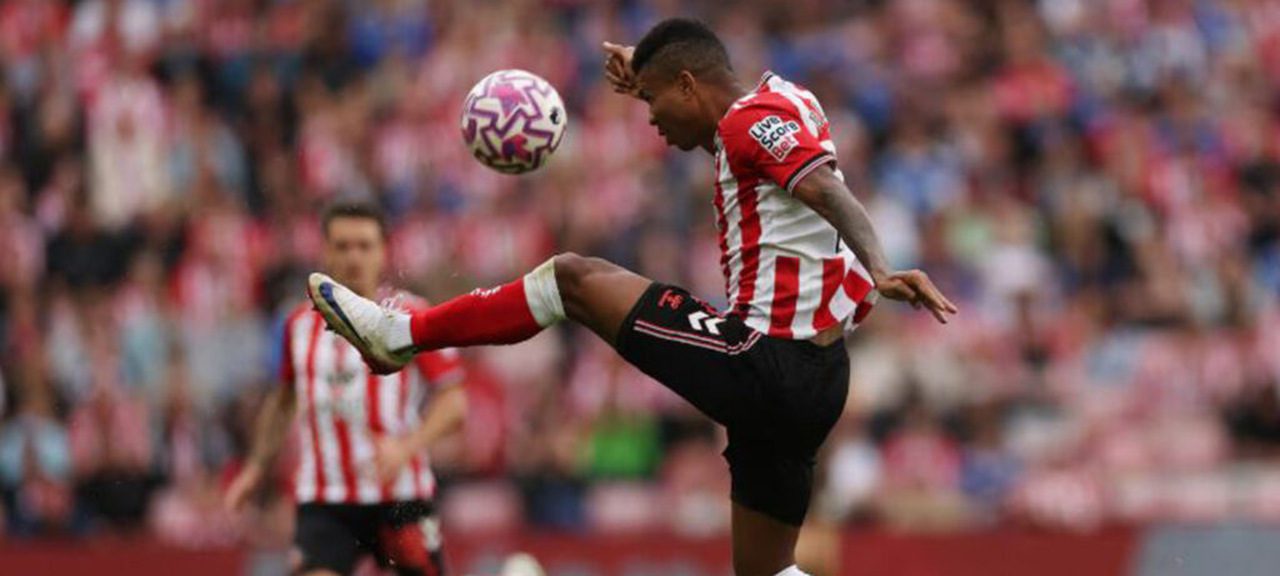 Sunderland de reinildo vence na premier league