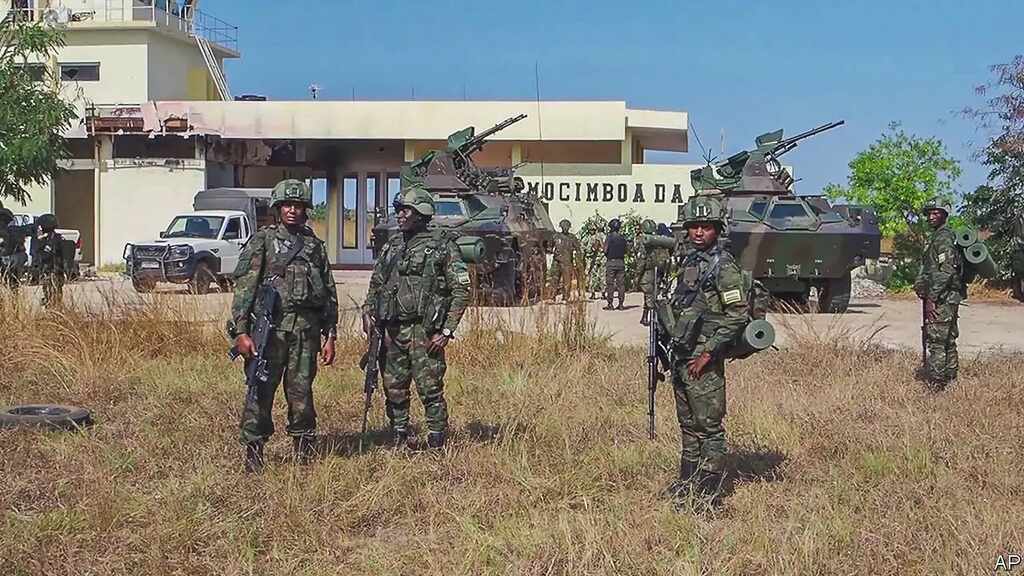 Terroristas atacam mocimboa da praia pela segunda vez em menos