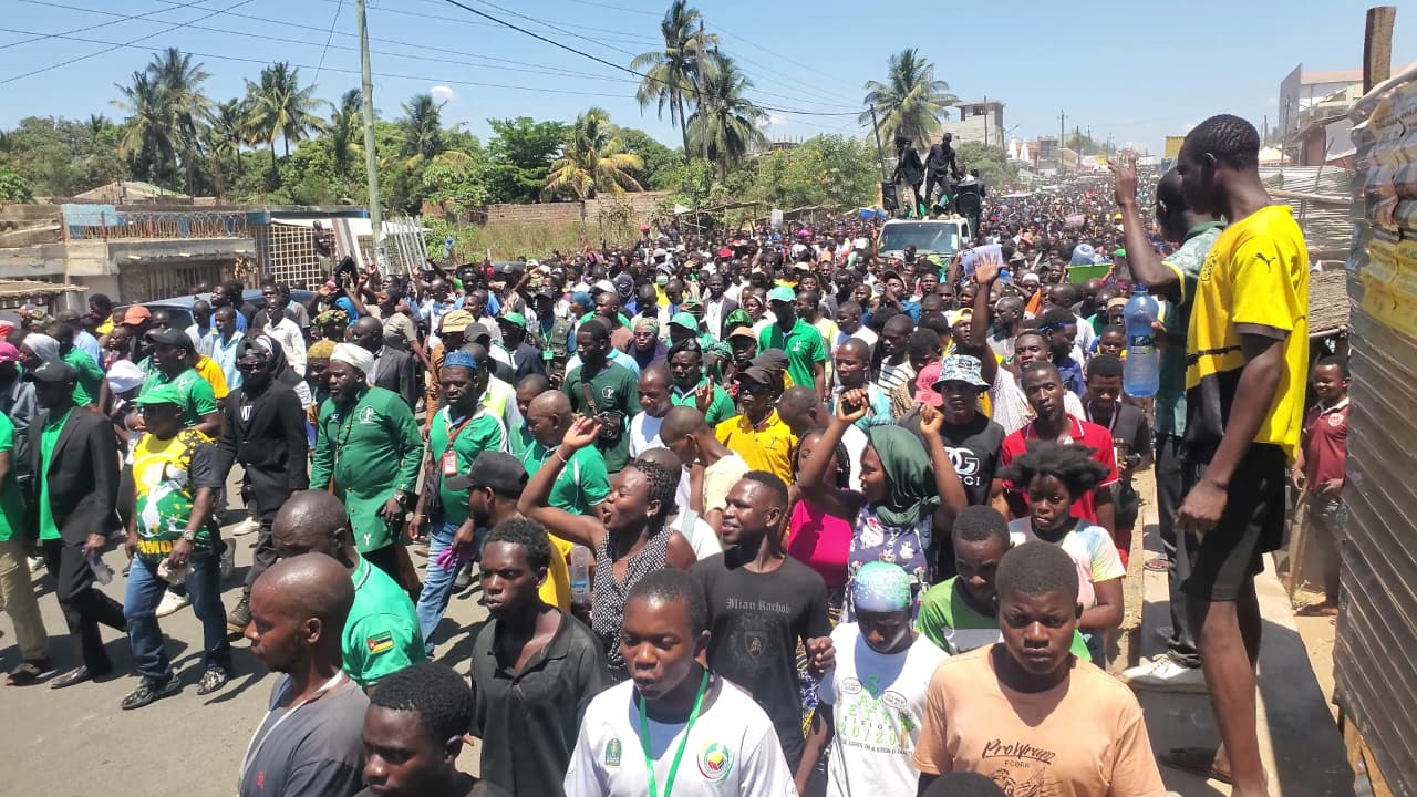 Anamola apresenta se em nampula como partido que vai governar a