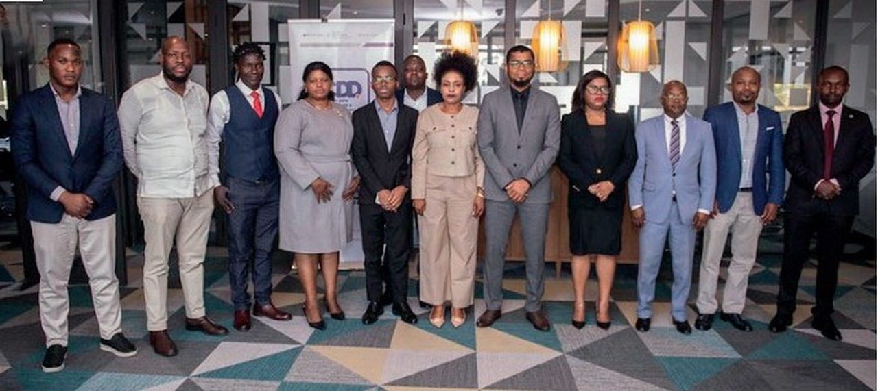 Grupo da apnifft em moçambique com nova liderança