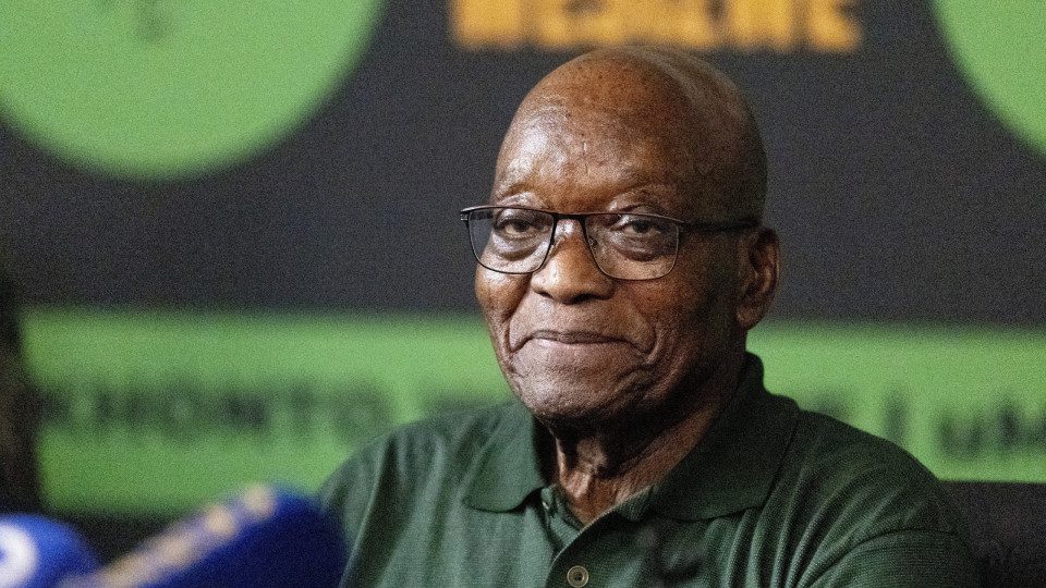 Tribunal sul africano ordena zuma a devolver os cerca de 29