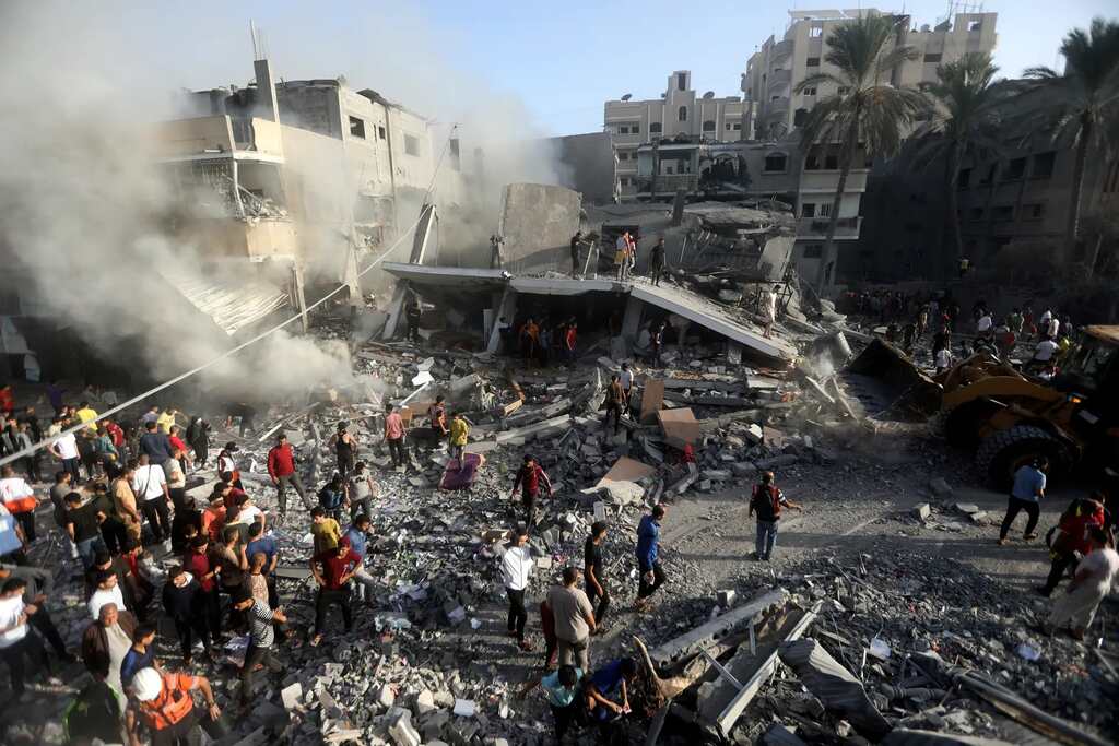 Ataques a faixa de gaza fazem 33 mortos
