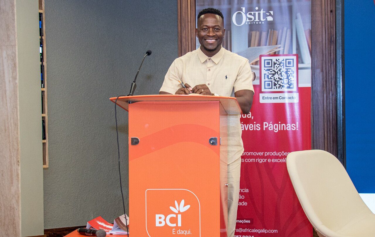 Bci apoia lançamento de duas obras de vicente sitoe