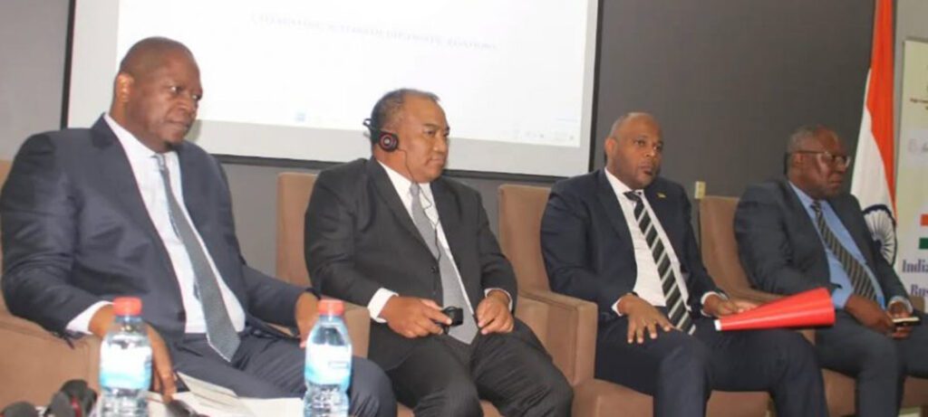 Empresários indianos interessados em investir nas áreas de energia e