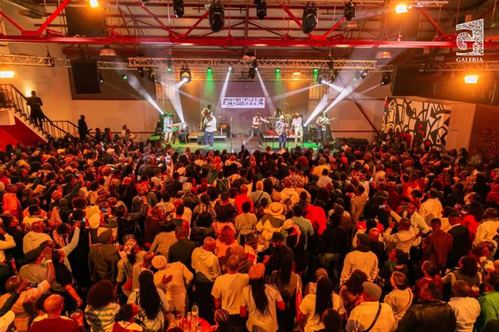Porto de maputo acolhe concerto solidário para ajudar pessoas em