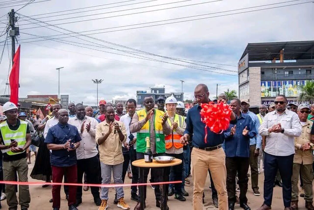 Governo inaugura estrada Intaka–Boquisso com infraestrutura moderna em Maputo