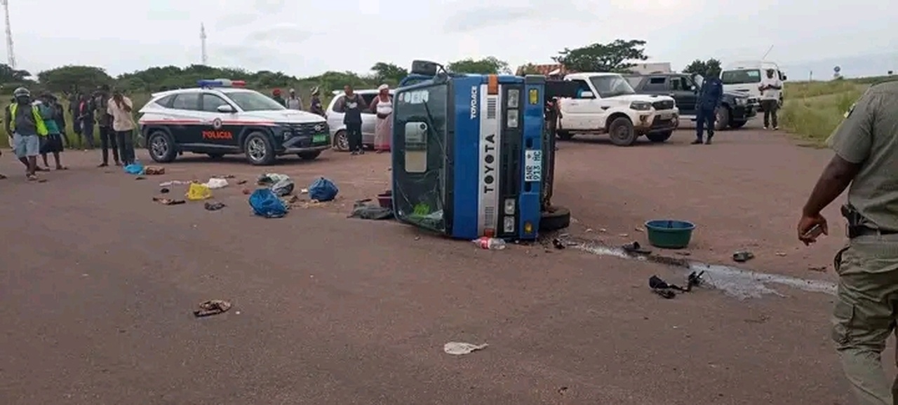 Despiste de camião em Boane provoca uma vítima mortal e