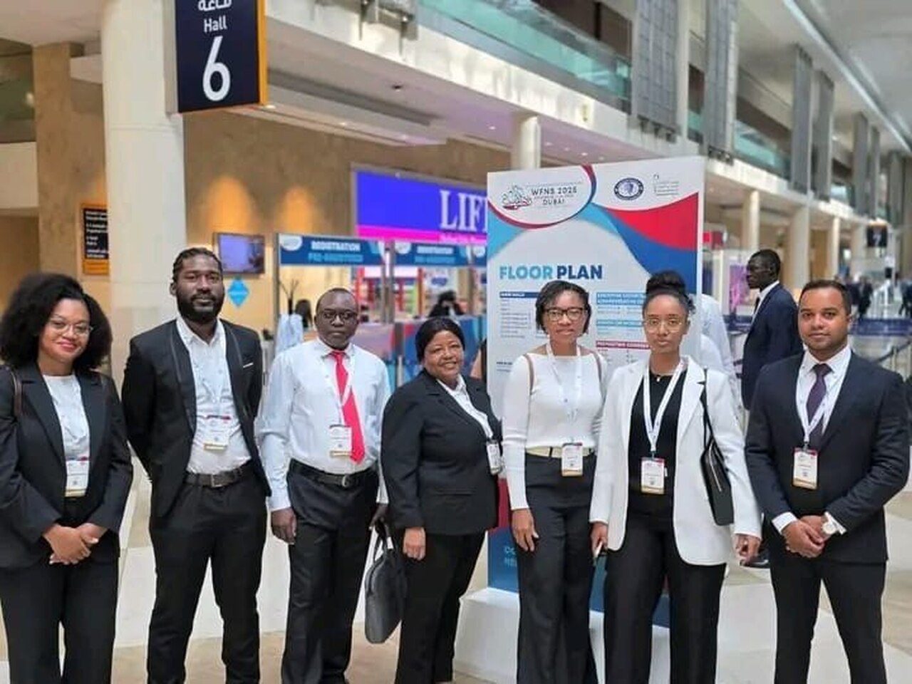 Neurocirurgiões moçambicanos sobressaem no congresso mundial de neurocirurgia em dubai