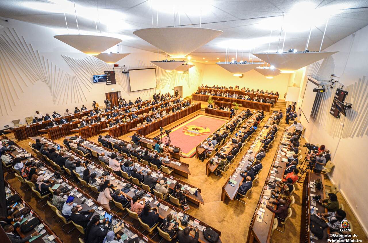 Parlamento aprova proposta de lei que cria a inspecção geral