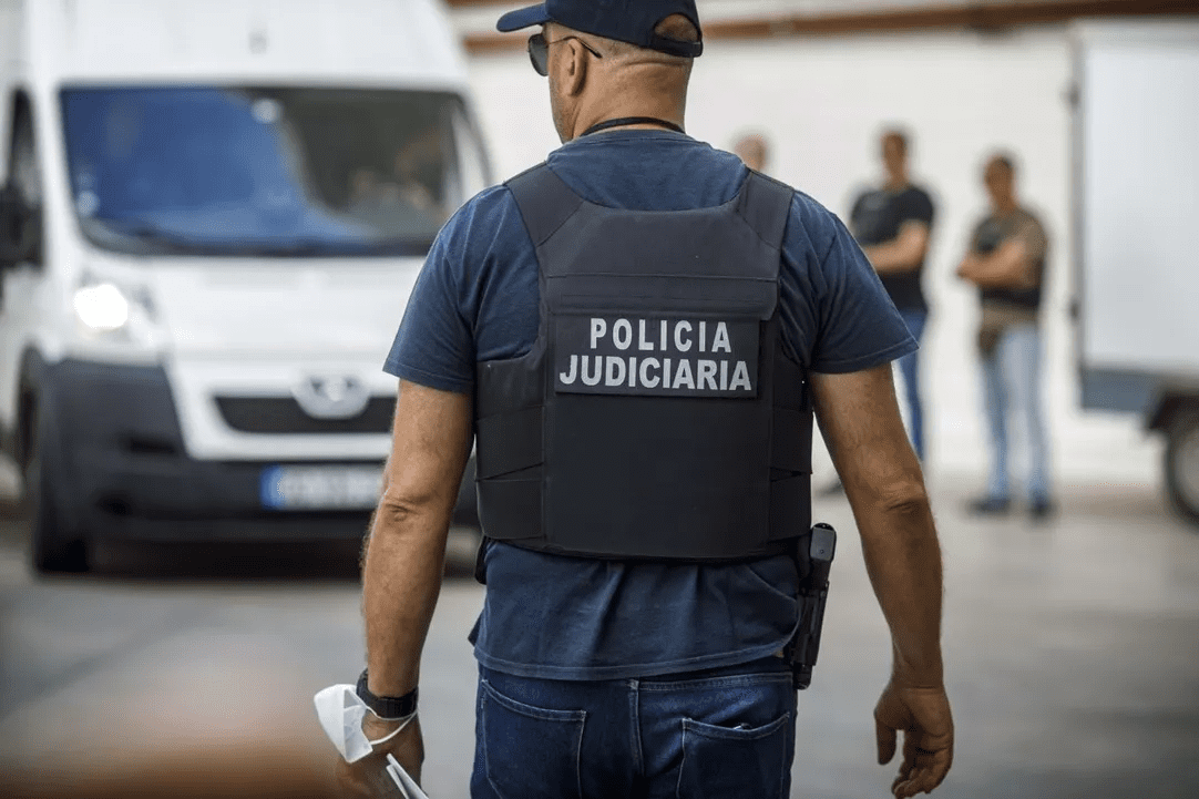 Polícia portuguesa detém cidadão estrangeiro procurado em moçambique