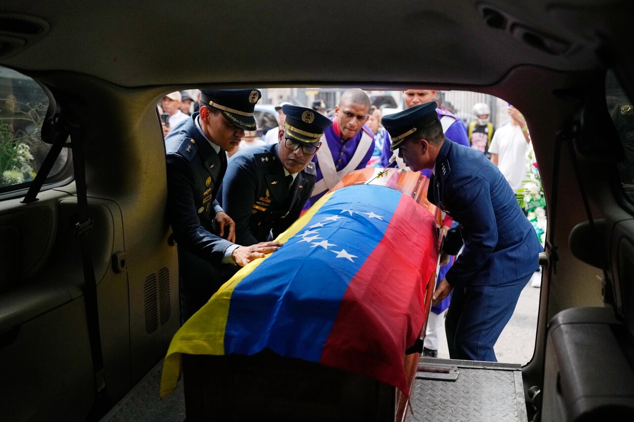 Morreram cem pessoas durante “captura” de N. Maduro, diz Ministro