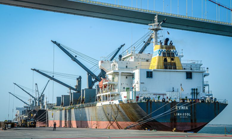Porto de Maputo atinge recordes históricos em volumes manuseados