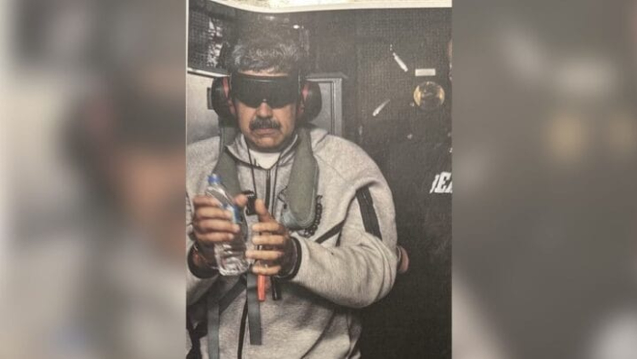 Roupa da Nike usada por Maduro na detenção dispara em
