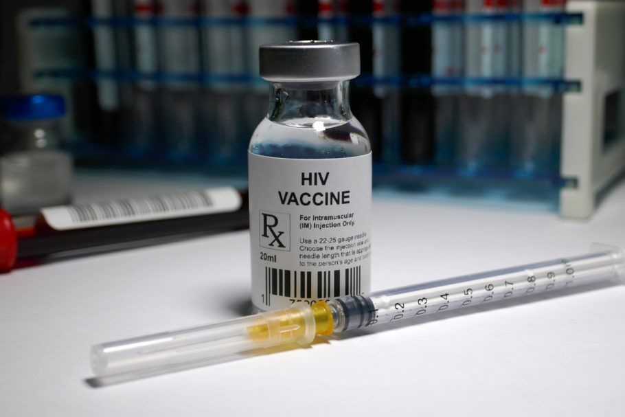 África do Sul inicia testes em humanos de vacina contra