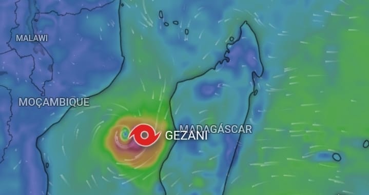 Ciclone “Gezani” entra no Canal de Moçambique e pode intensificar se