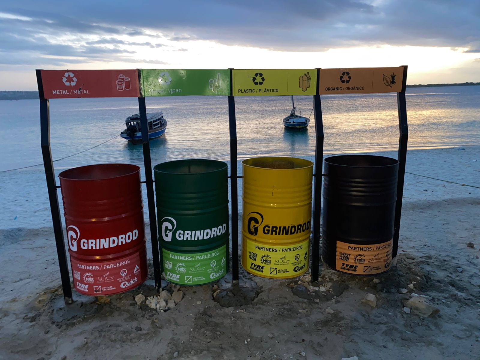 Grindrod apoia projecto de praias limpas nas praias de Nacala