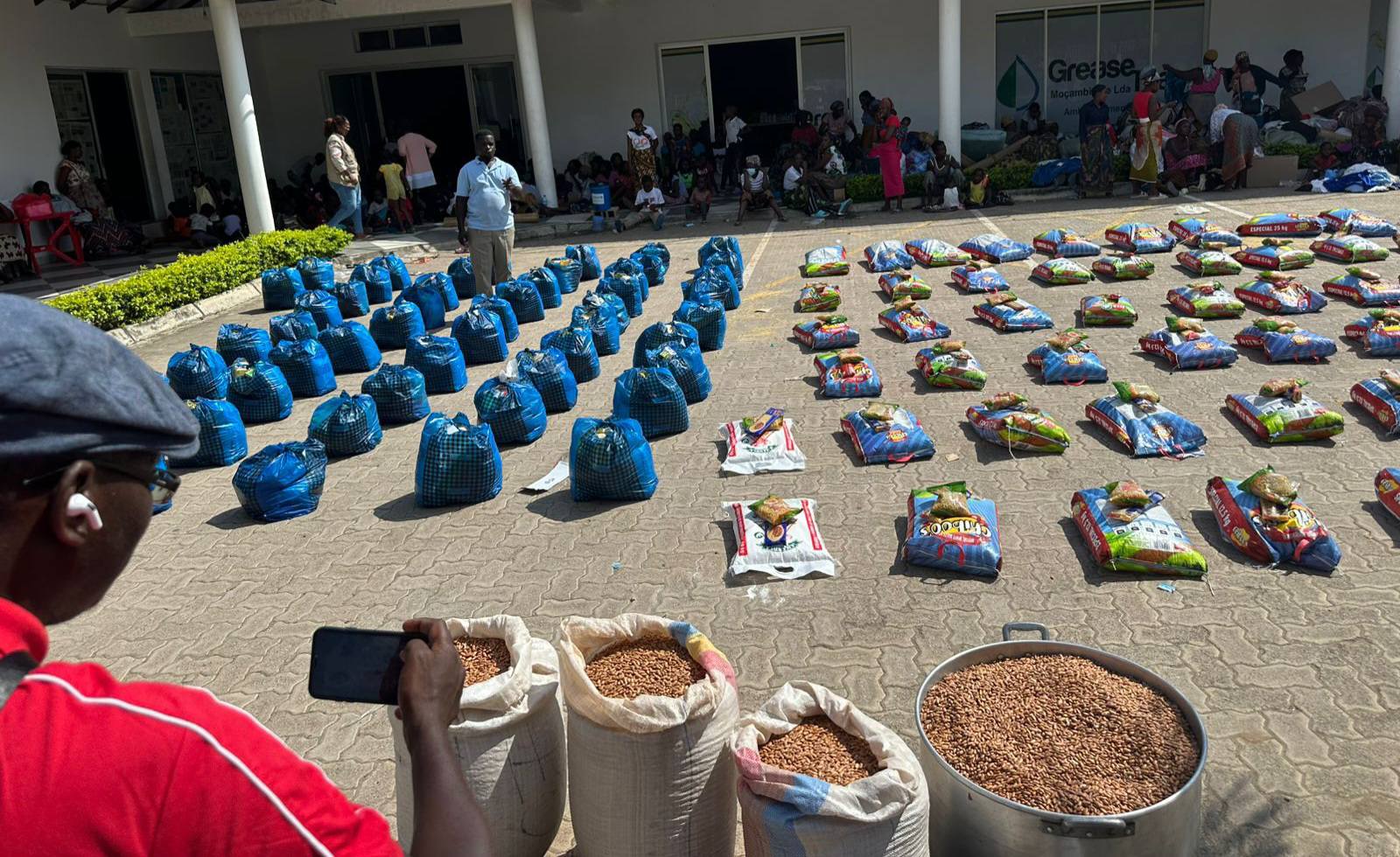 Inhambane: Governo inicia alocação de bens para vítimas do ciclone