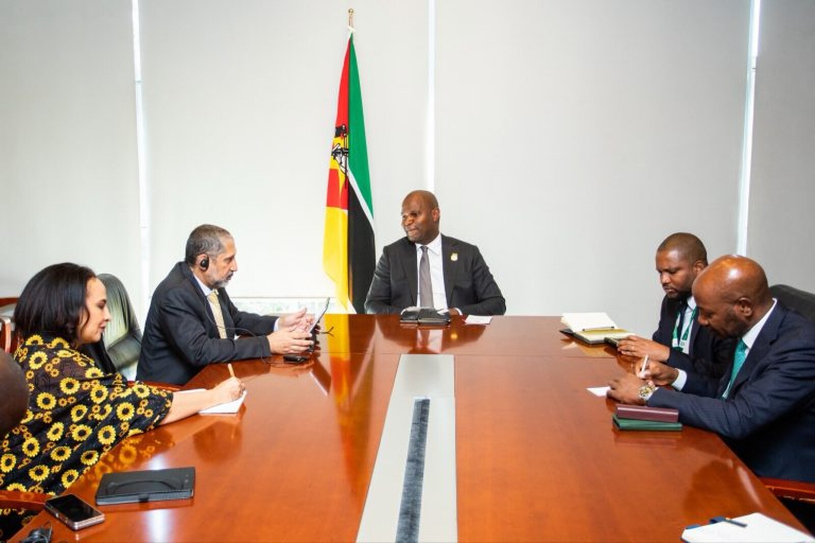 Moçambique recebe apoio do banco árabe para reconstrução pós cheias e