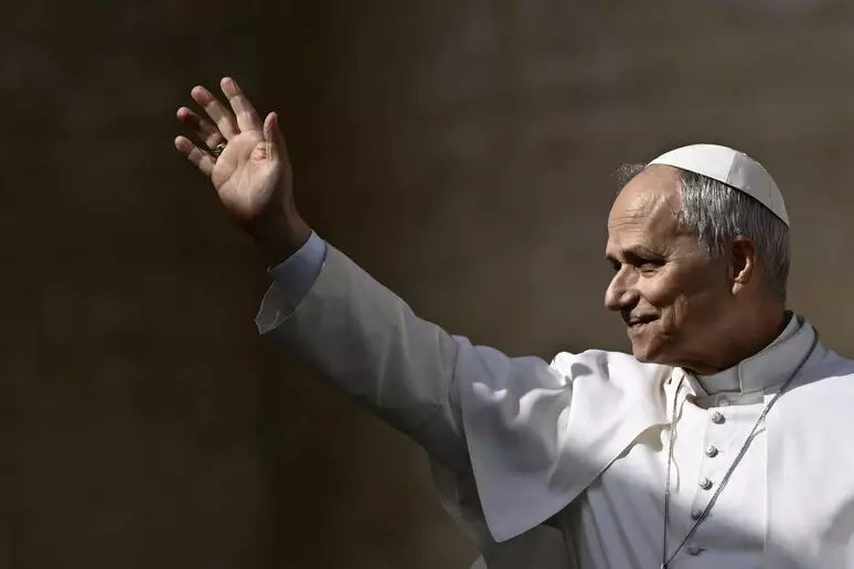 Papa realiza primeira visita ao continente africano