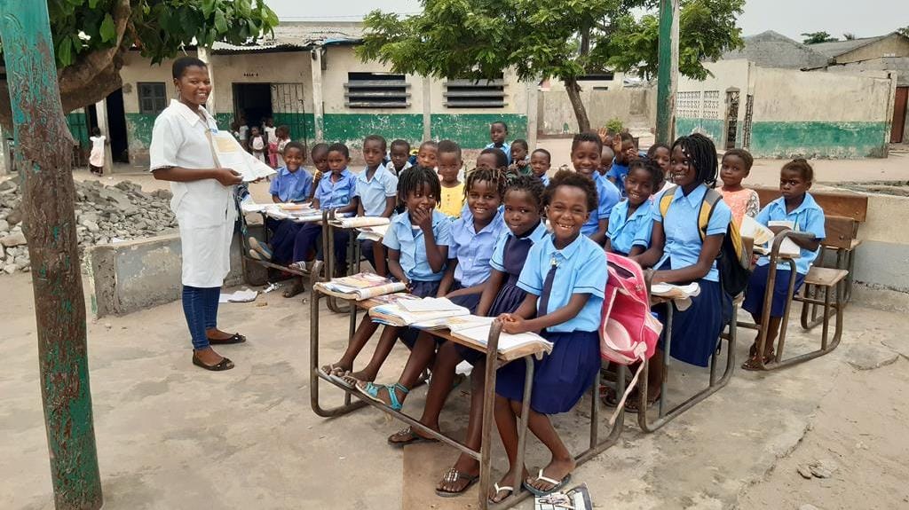Professor cria aplicativo para gestão de dados de alunos