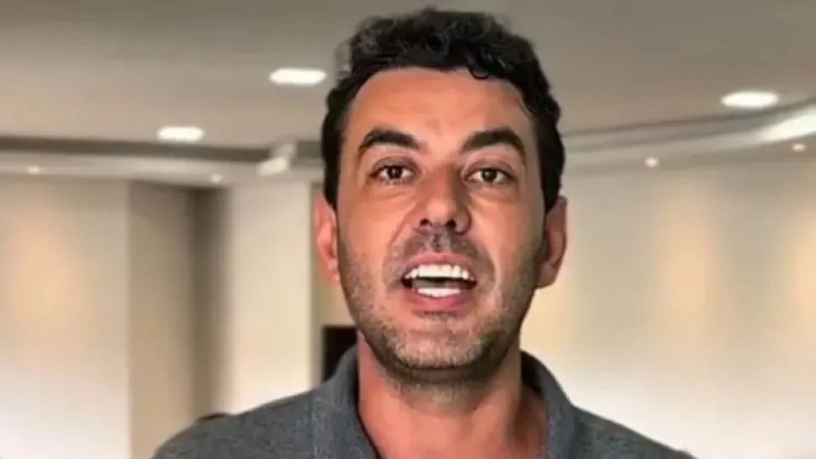 Vereador brasileiro mata filhos e tira a própria vida por
