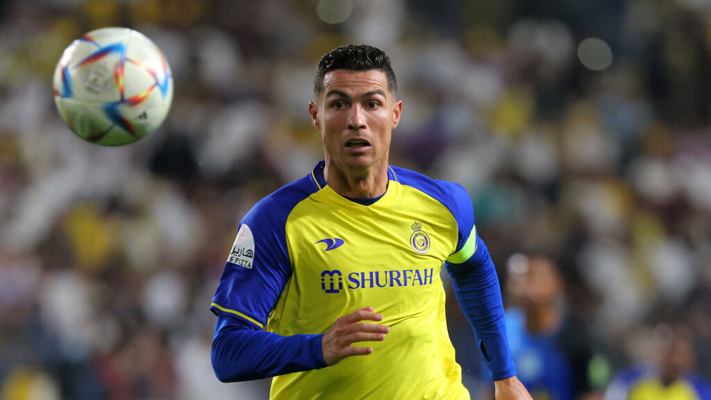 Jato de Cristiano Ronaldo foge da Arábia Saudita após ataques