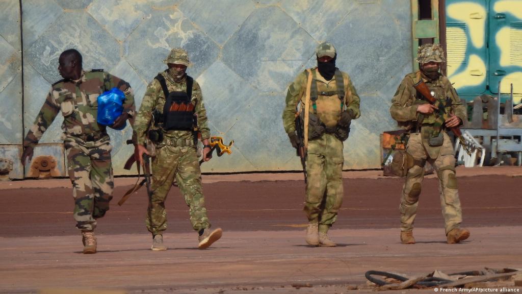 Mortos 15 zimbabueanos "recrutados" para guerra russo ucraniana