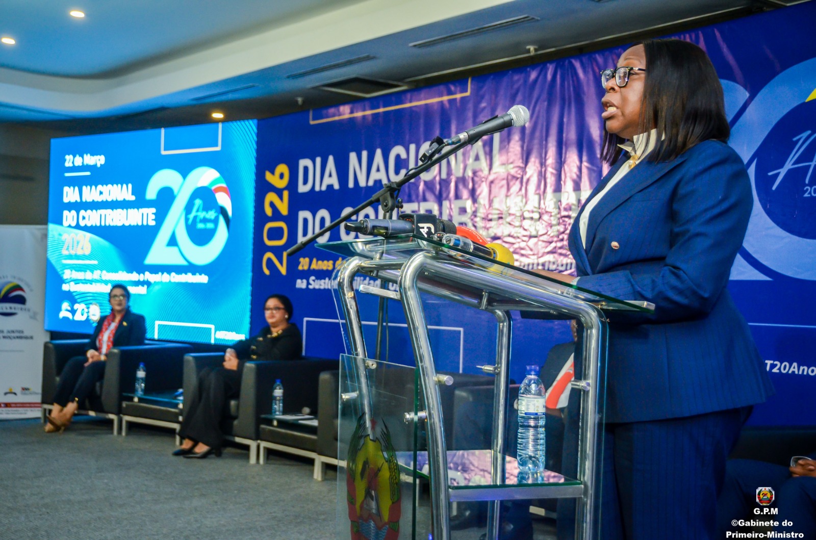 Primeira Ministra defende reforço na arrecadação de receitas