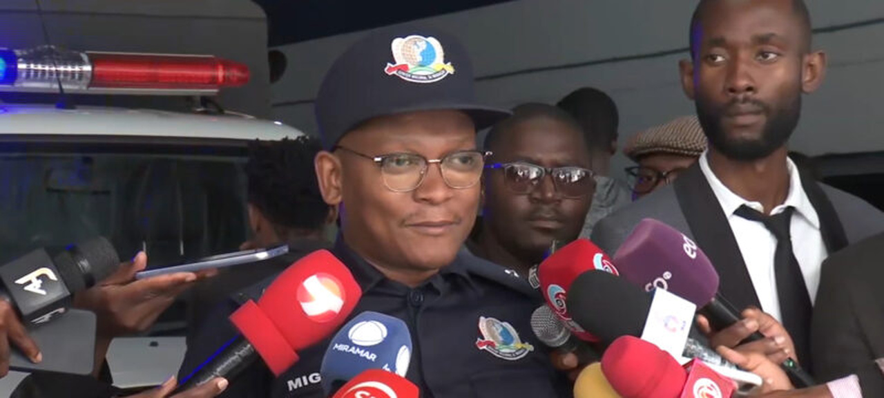 Quatro estrangeiros detidos por falsificação de documentos em Maputo