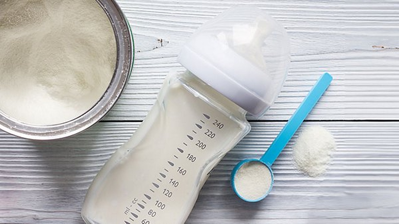 Sul africanos solicitados a devolver 3.000 latas de fórmula infantil Danone