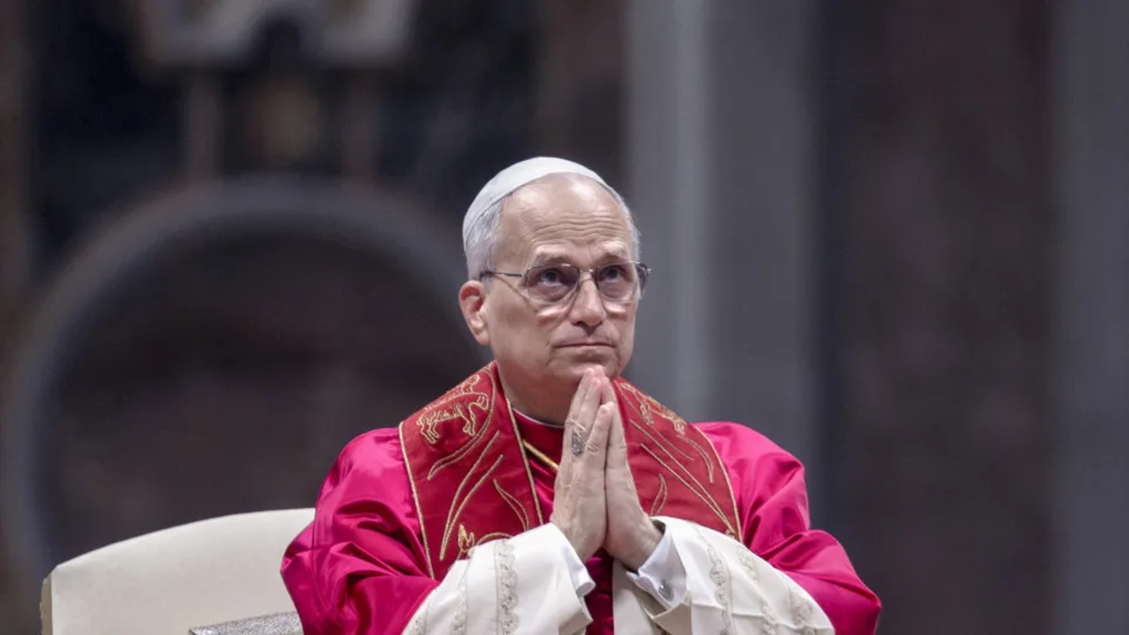 “Basta de guerra”, diz o papa Leão XIV, cada vez