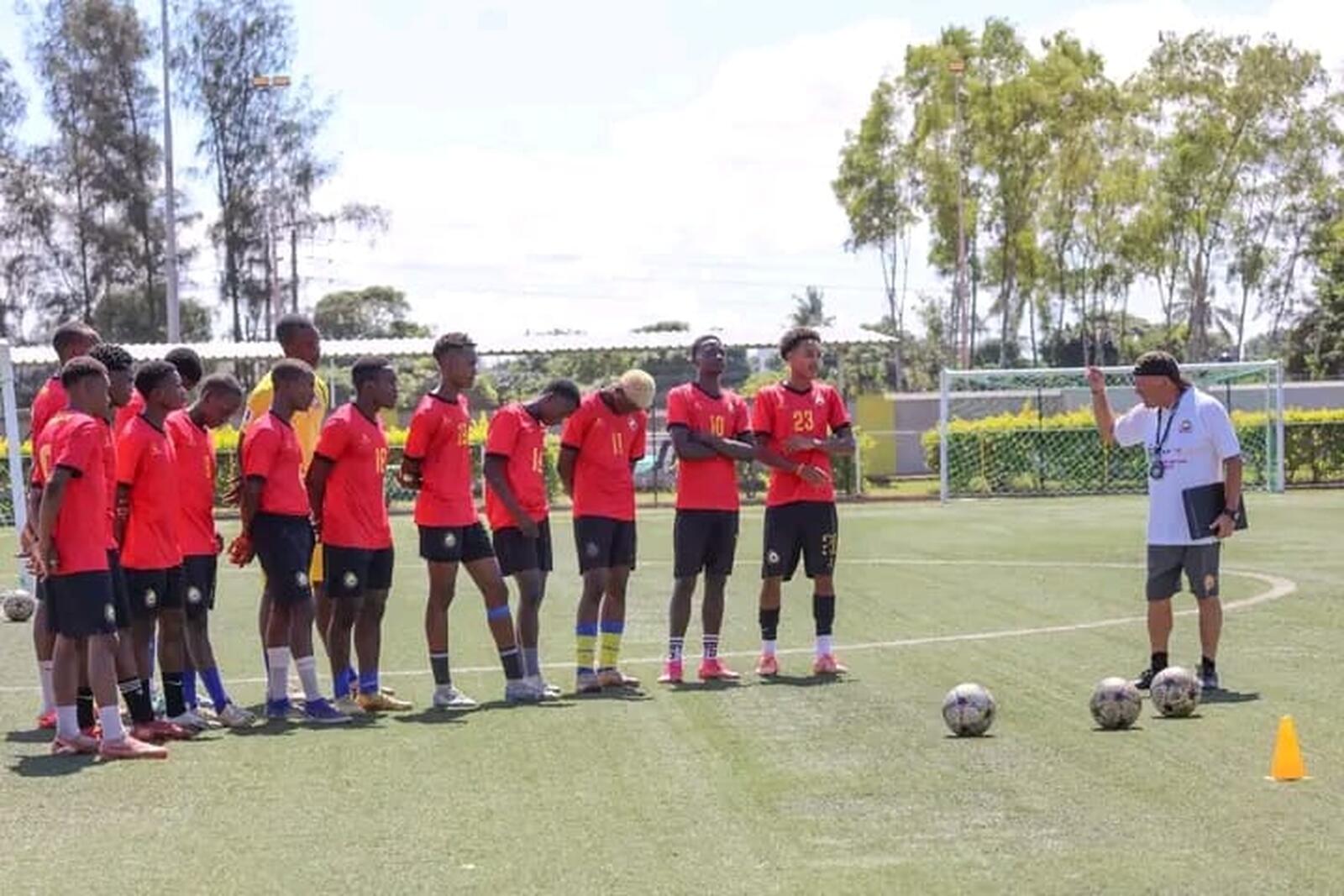 CAN Sub 17: FMF manda “passear” seis mambinhas por falsificação de