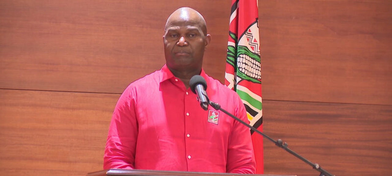 “Crise de combustíveis pode chegar a qualquer momento em Moçambique”,