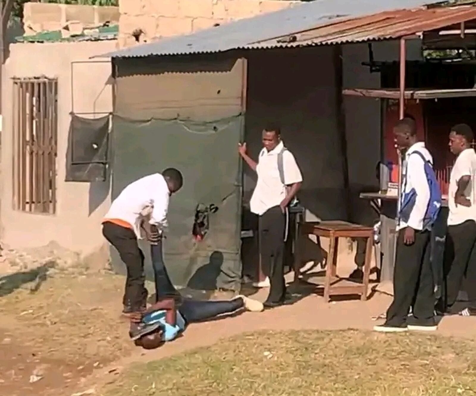 Maputo: Sector da Educação destaca uma equipa para investigar briga