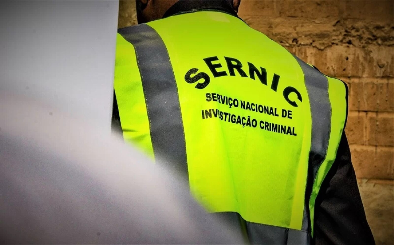SERNIC detém indivíduo suspeito de falsificação de documentos em Maputo