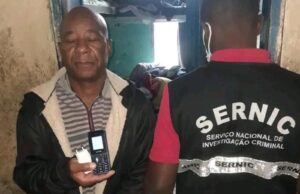 Agentes suspensos por facilitarem entrada de telemóveis na B.O