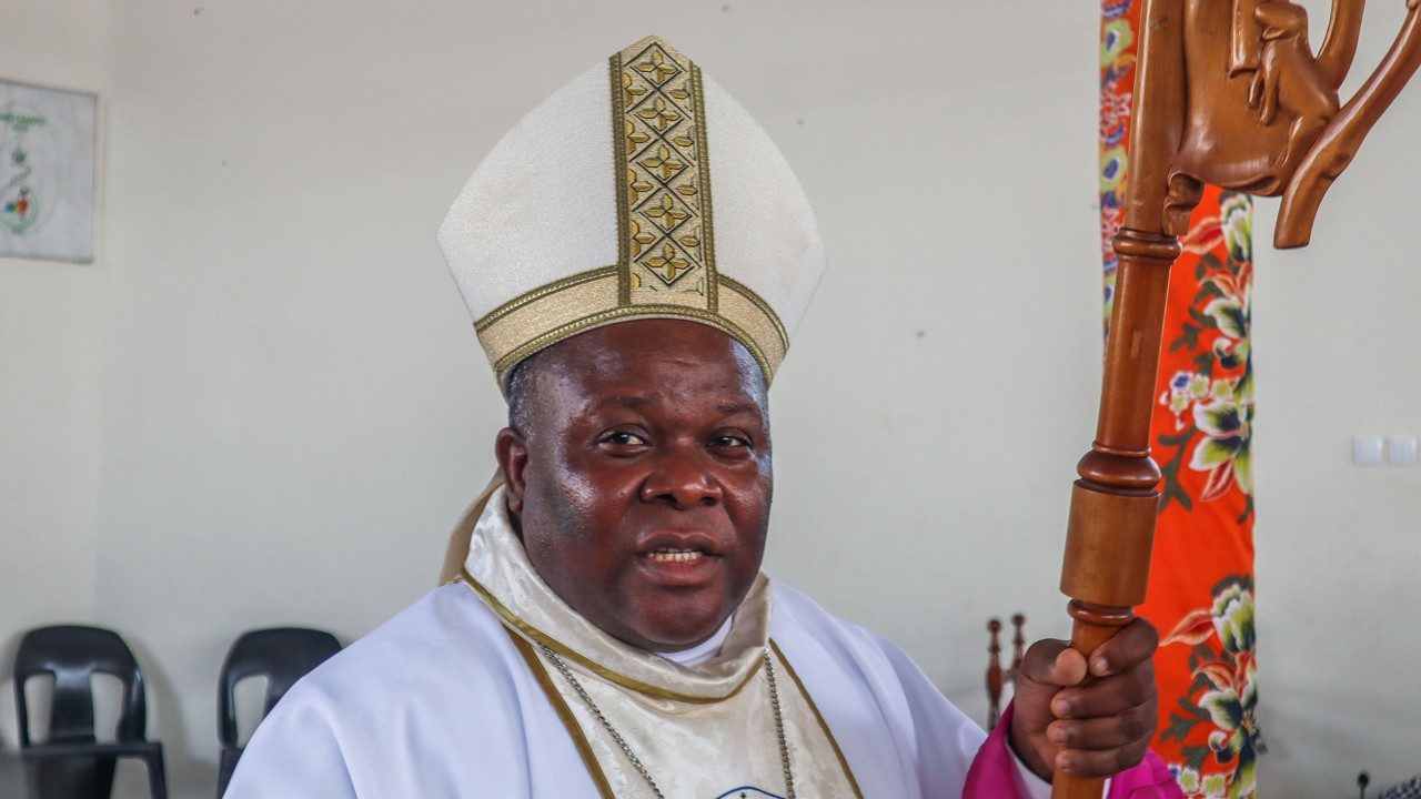 Afinal, bispo de Quelimane foi assassinado por homens armados