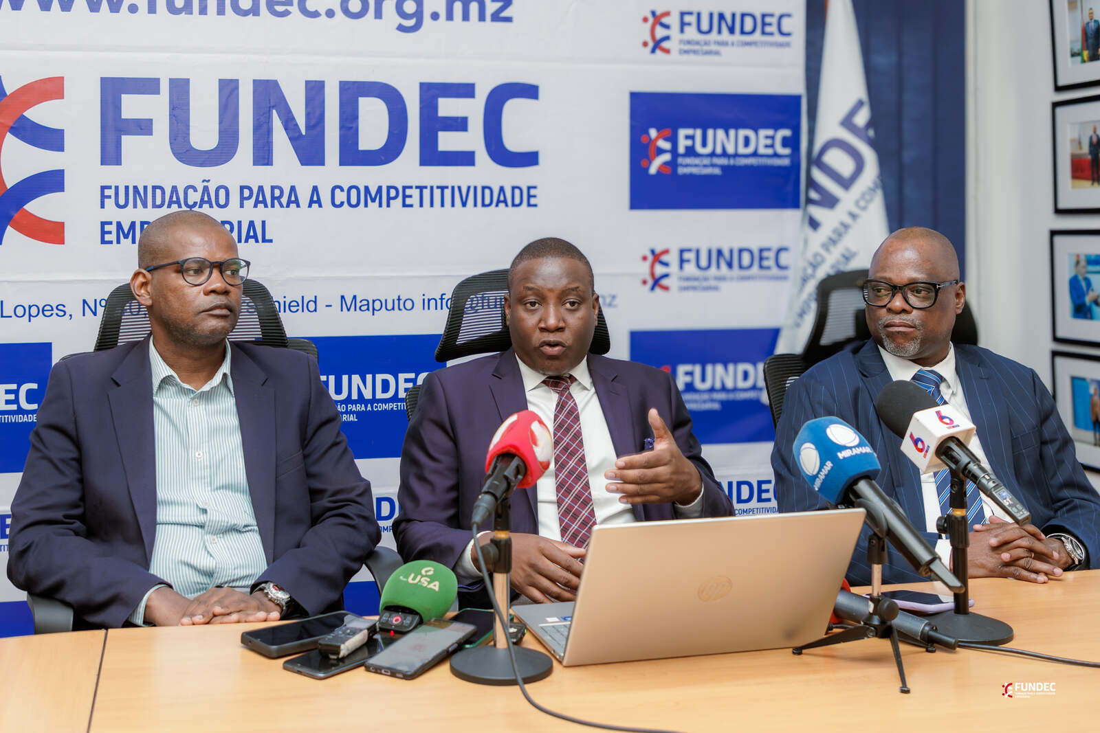 FUNDEC sugere construção “urgente” de refinarias para travar a crise