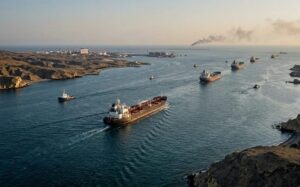 Médio Oriente: Ormuz deixa passar mais 24 navios e liberta