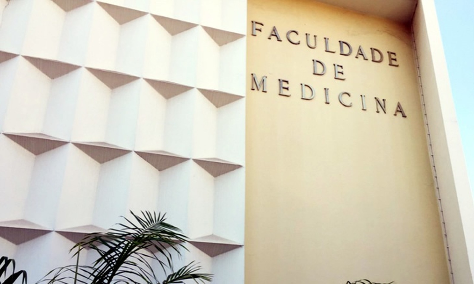 Ministério da Saúde garante pagamento de dívida para com os